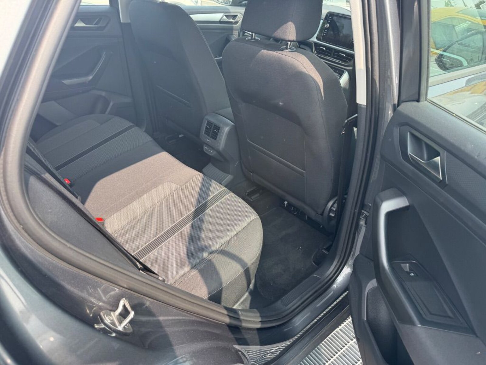 Volkswagen T-Roc – Bild 15