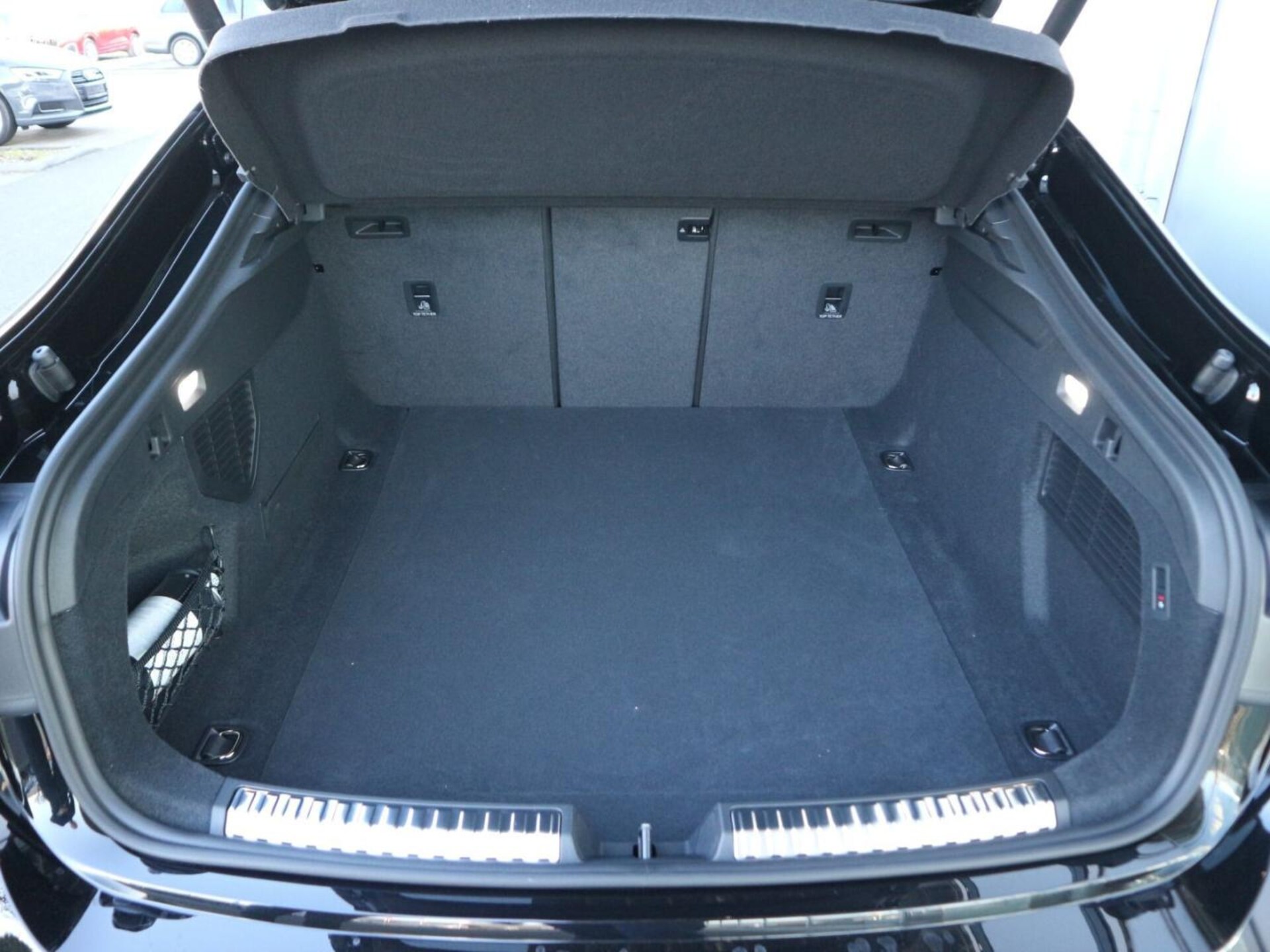 Audi A5 Limousine edition one