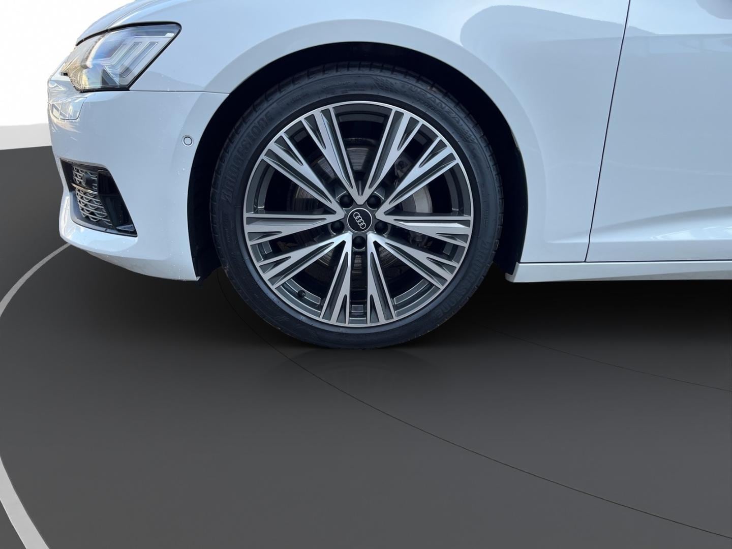 Bild über Audi A6 Avant advanced 45 TFSI quattro S tronic - für weitere Informationen kontaktieren Sie den Audi Partner