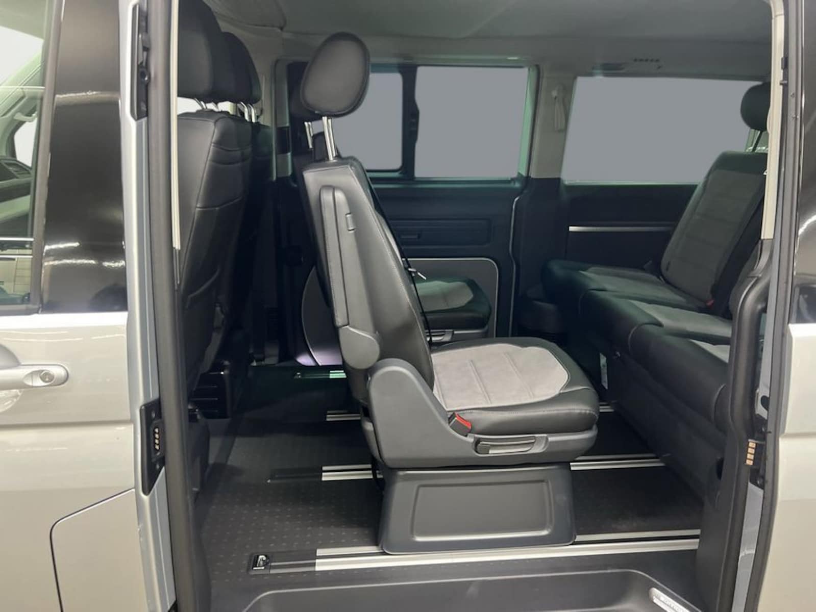 Volkswagen T6.1 California – Bild 8