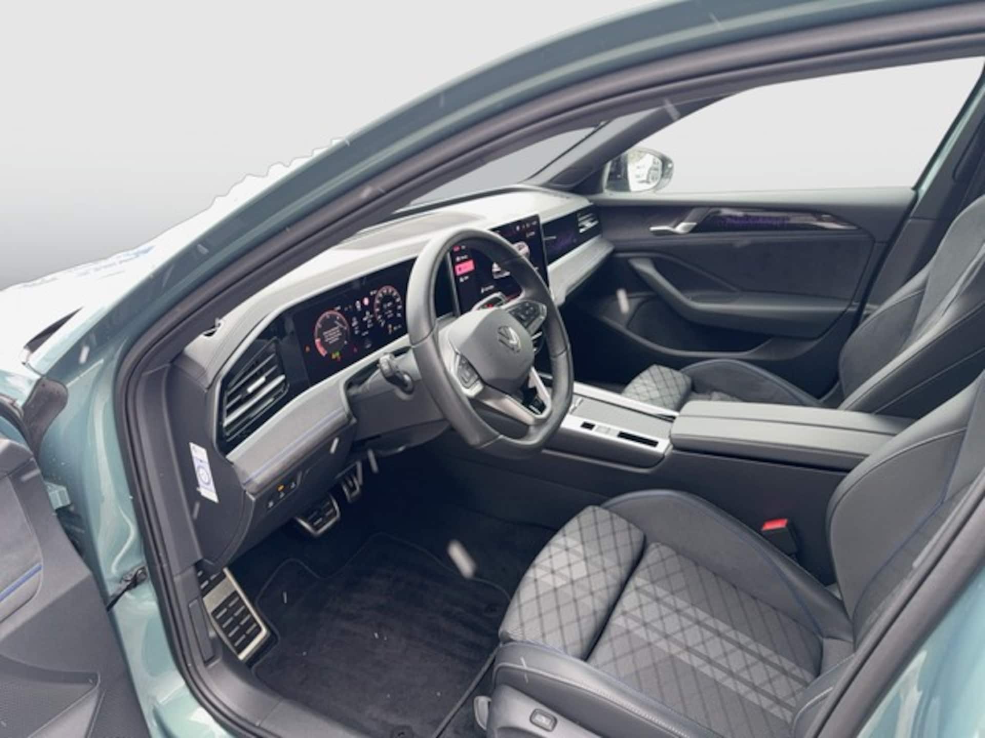 Volkswagen Passat R-Line