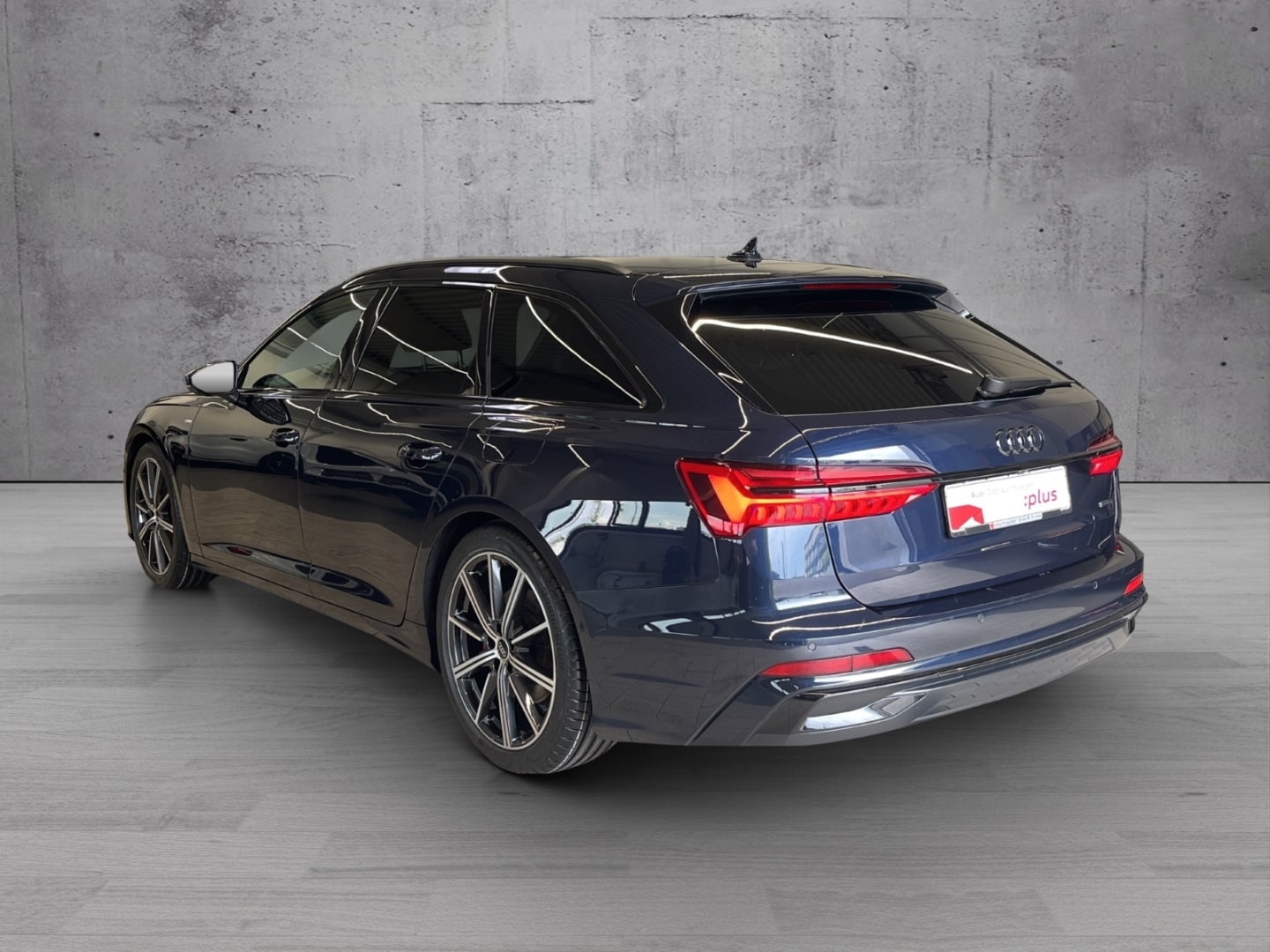 Bild über Audi A6 Avant TFSI e S line 55 TFSI e quattro S tronic - für weitere Informationen kontaktieren Sie den Audi Partner
