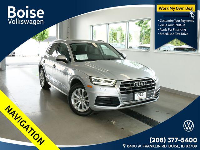 2019 Audi Q5 2.0T quattro S tronic Premium Plus's photo