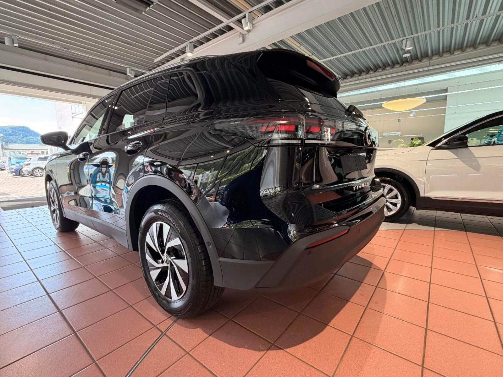 Volkswagen Tiguan – Bild 7