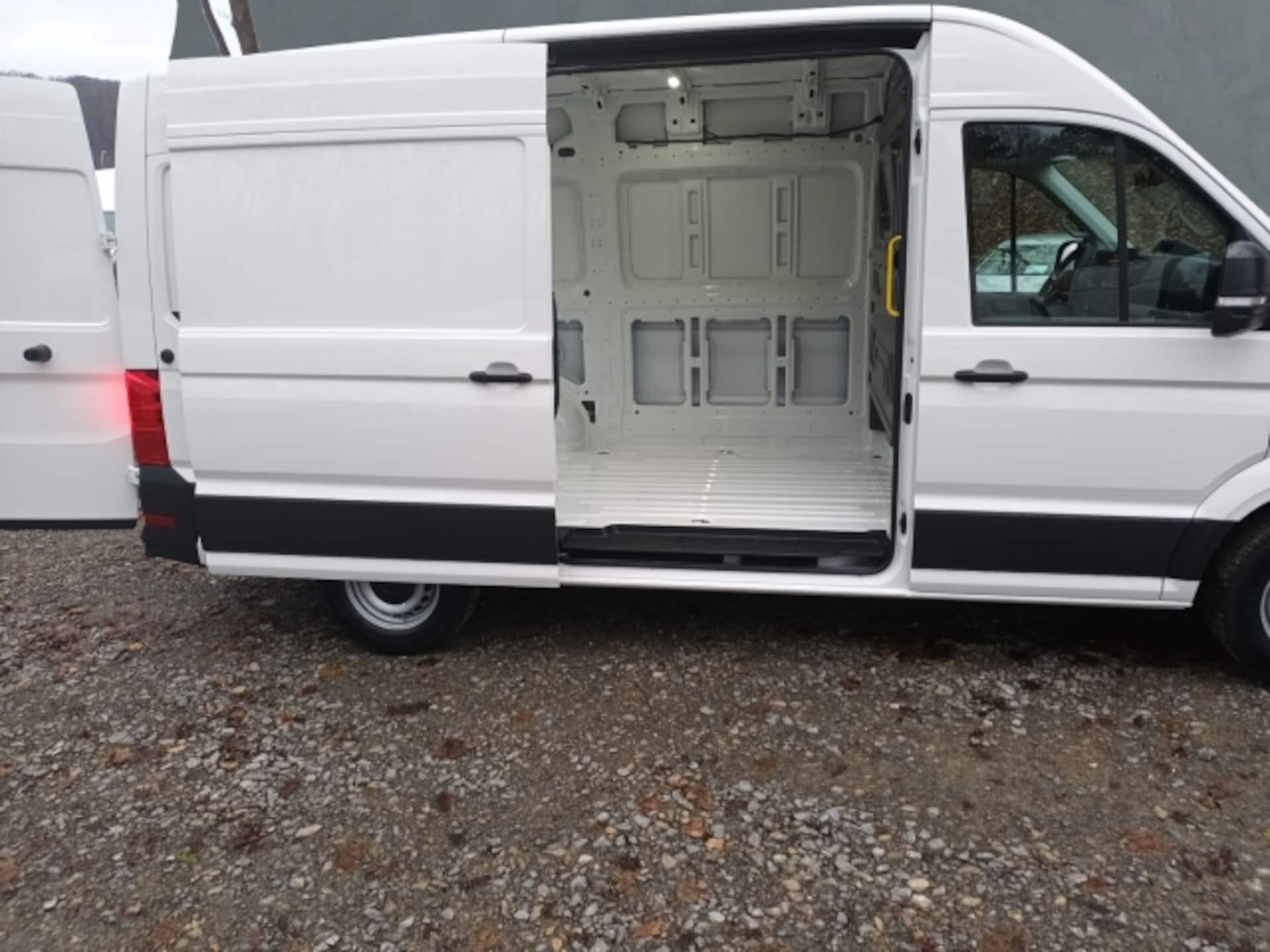 Volkswagen Crafter Kasten langer Radstand