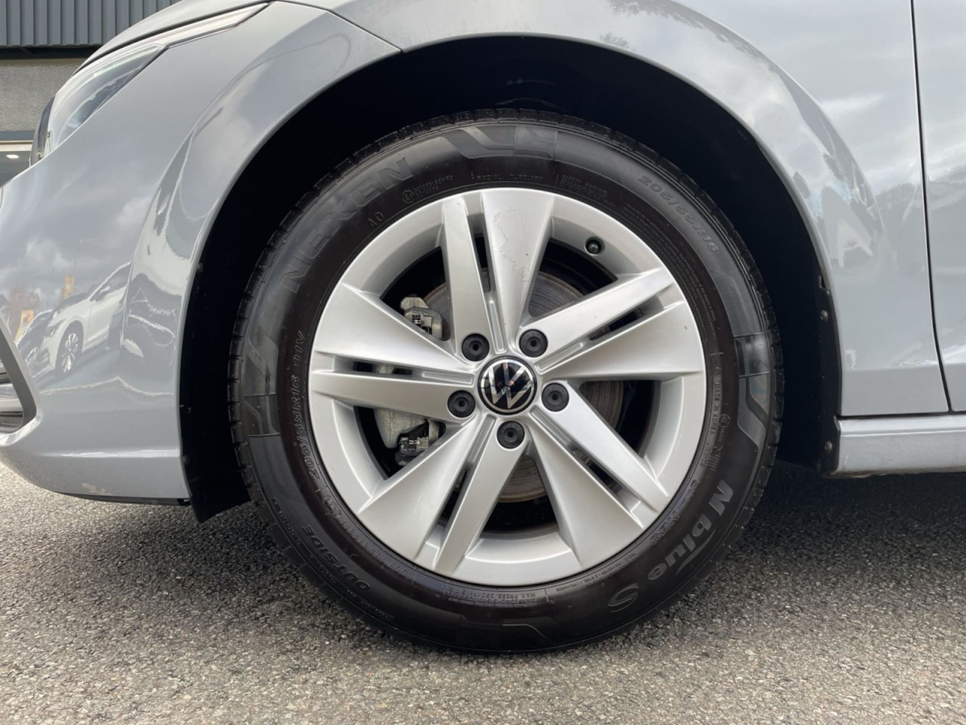 Volkswagen Golf Variant Life