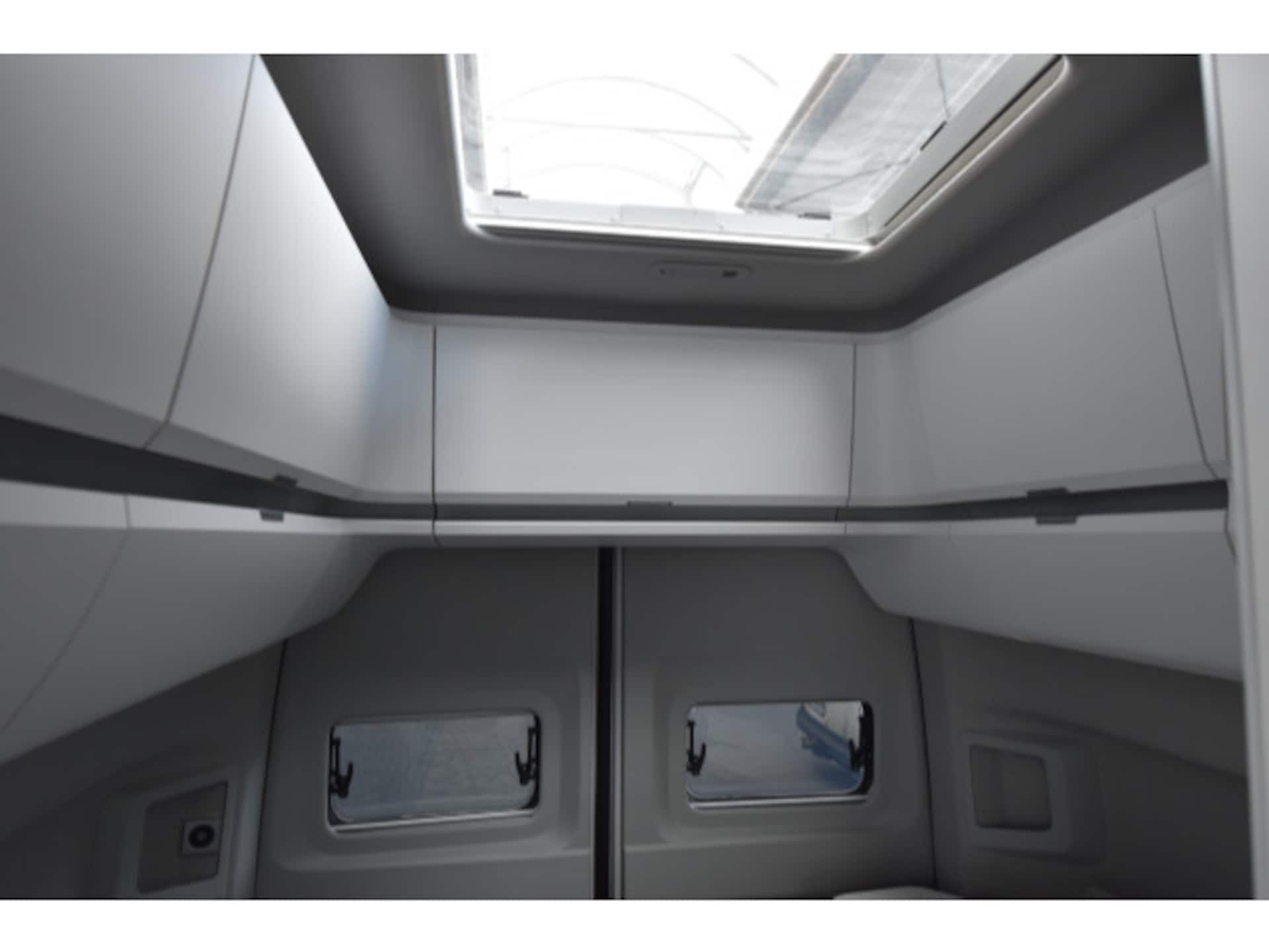 Volkswagen Grand California 600