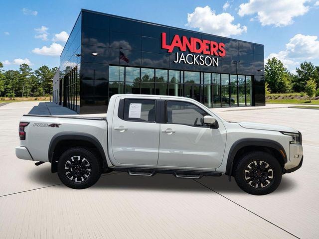 2023 Nissan Frontier