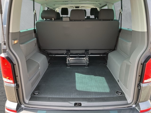 Volkswagen T6.1 Caravelle larger