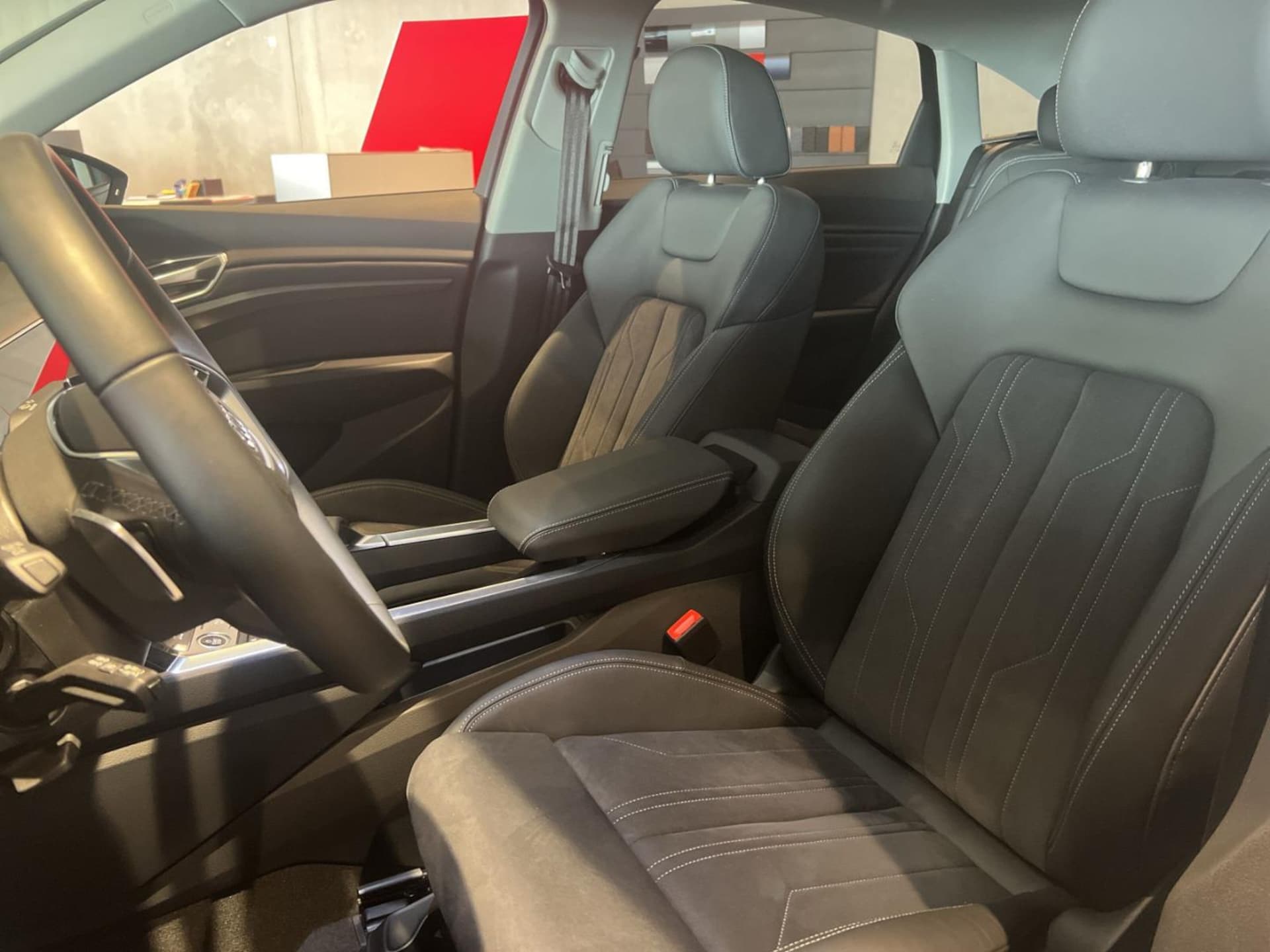 Audi Q8 Sportback e-tron Advanced