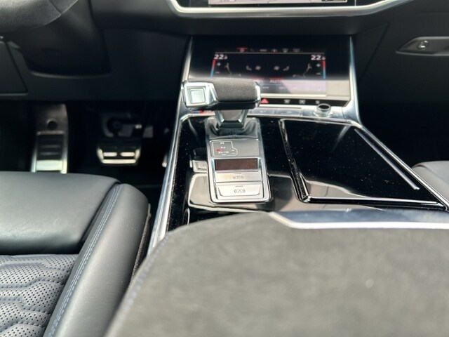 Image about Audi RS 6 Avant TFSI quattro tiptronic