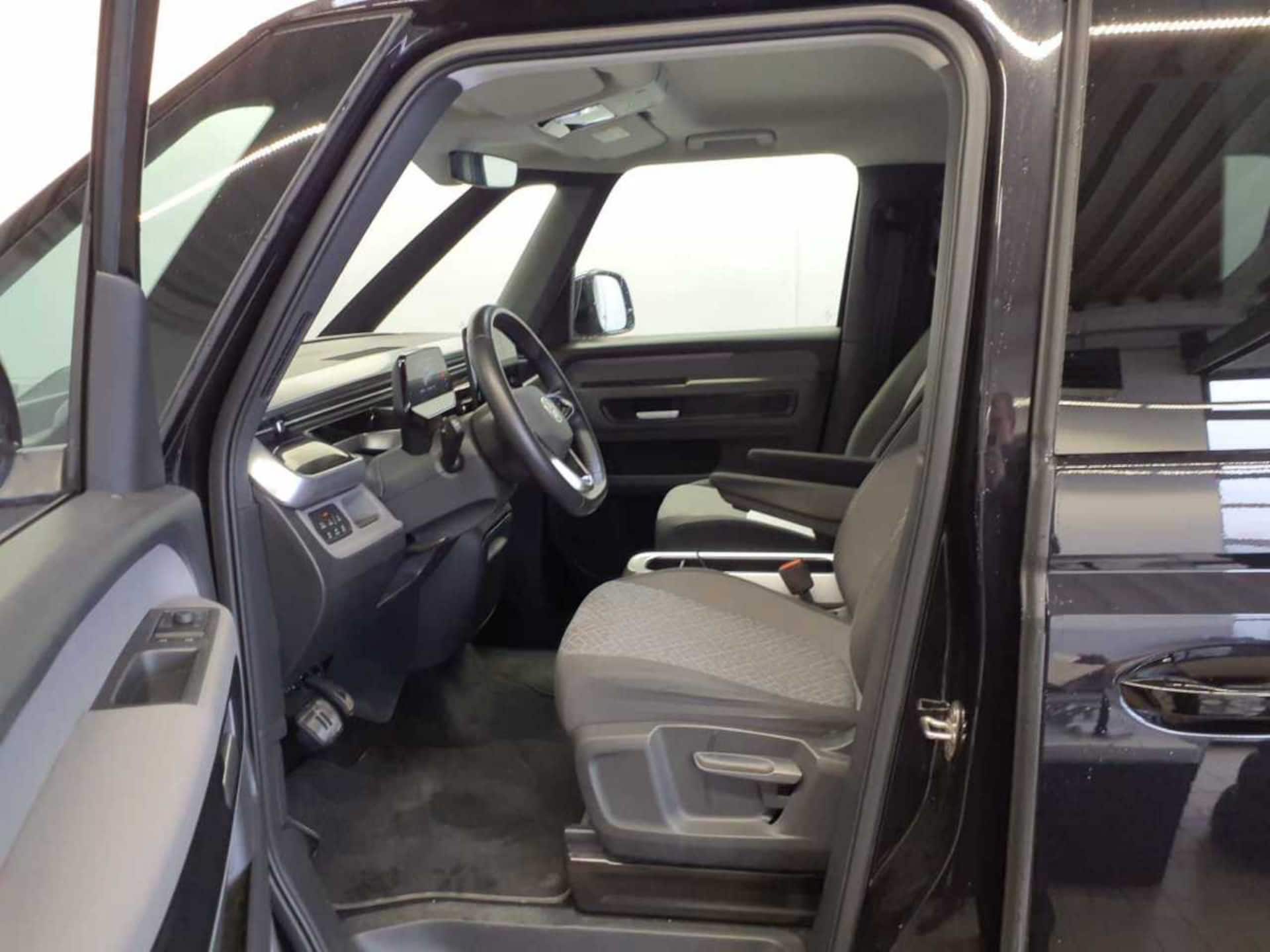 Volkswagen ID. Buzz Pro