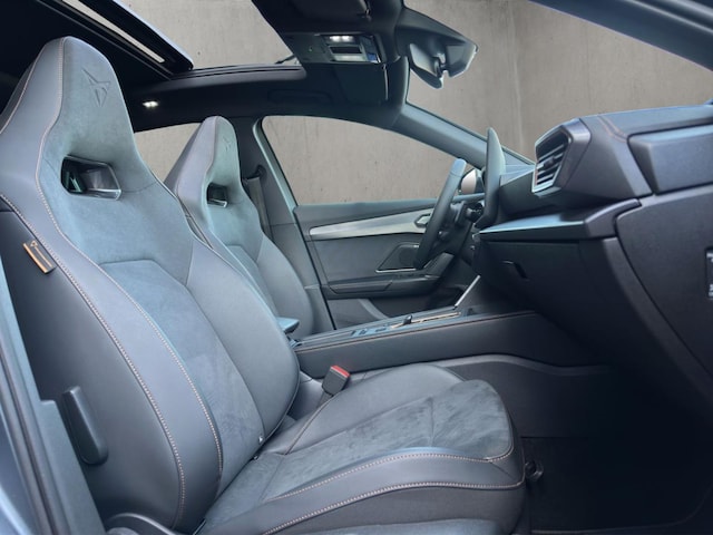Bild des Autos 17
