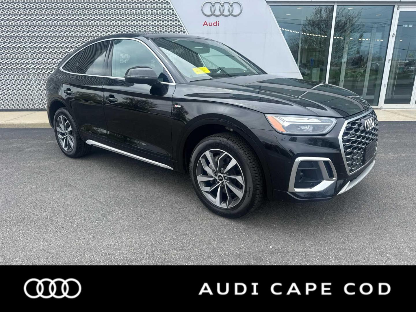 2023 Audi Q5 Sportback 45 Premium Plus's photo