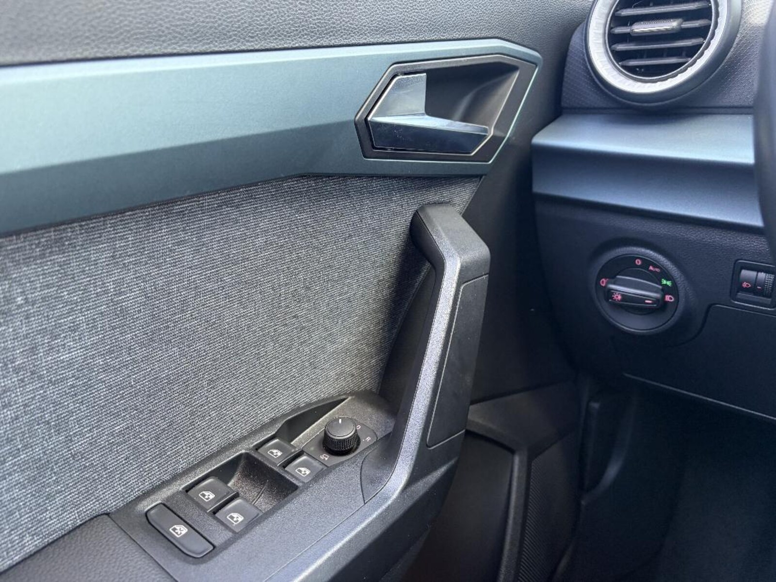 SEAT Arona – Bild 12