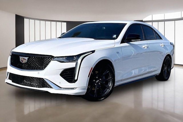 2023 Cadillac CT4