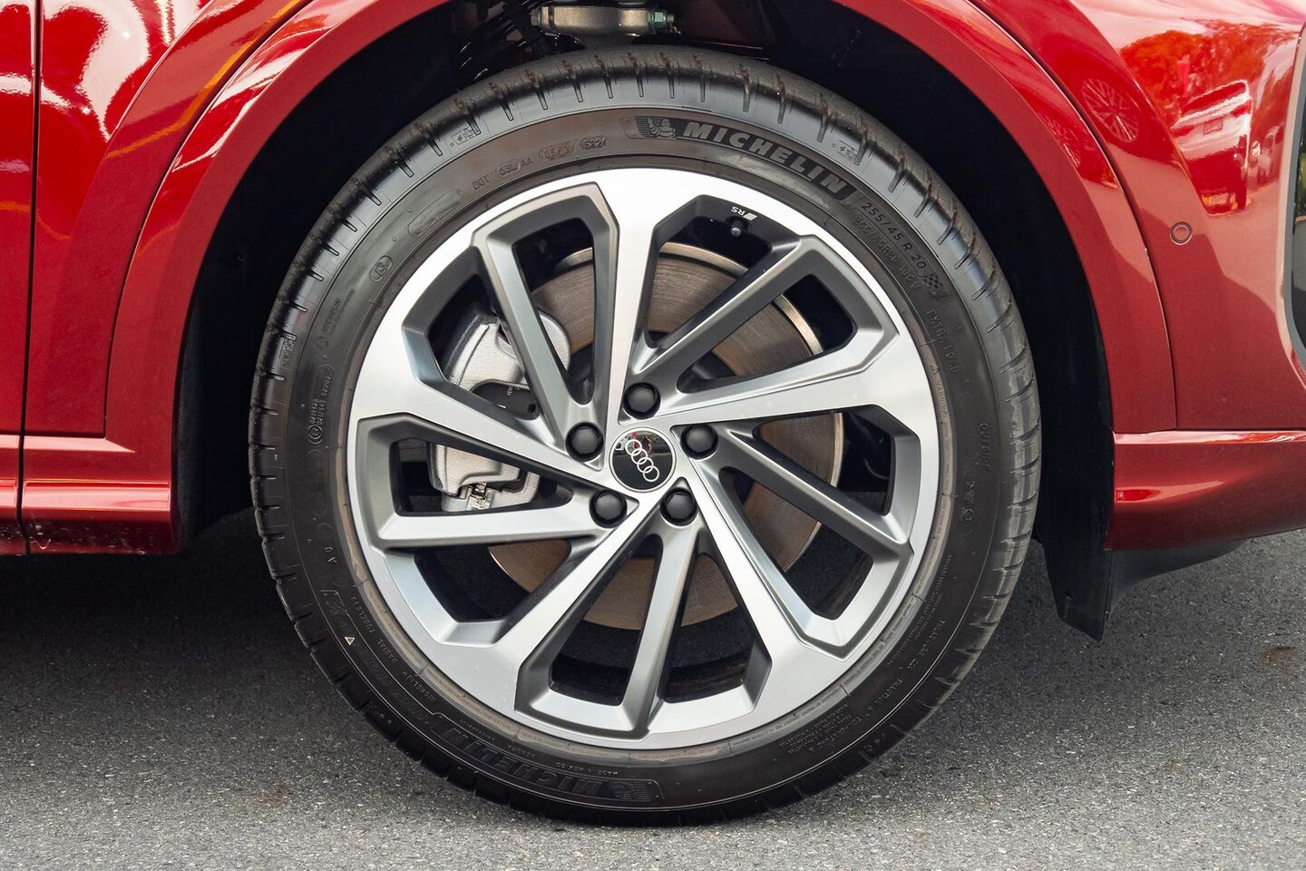 Image about Audi Q5 Sportback TDI quattro 150 kW sport