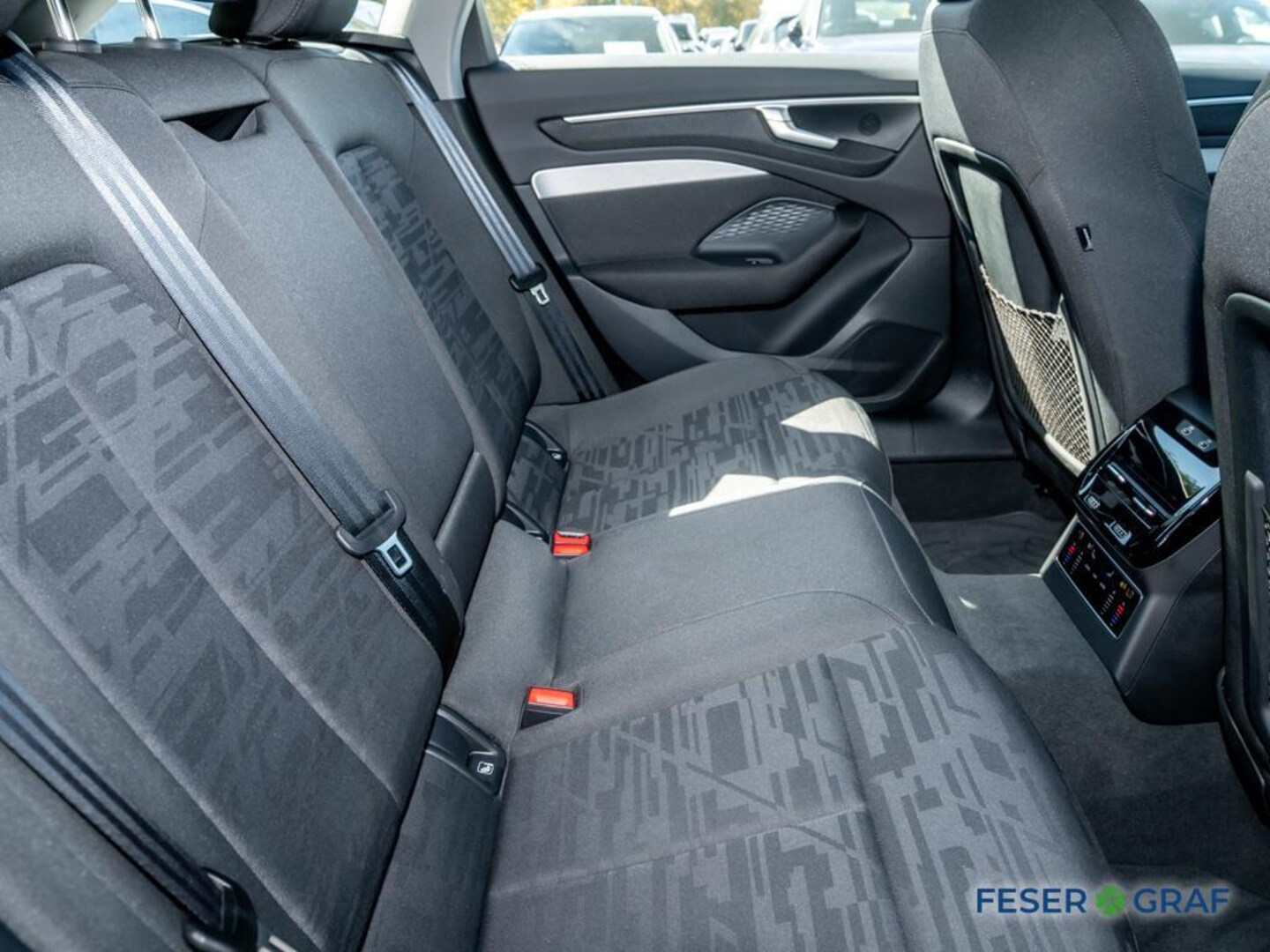 Bild über Audi A6 Avant TDI quattro 150 kW S tronic - für weitere Informationen kontaktieren Sie den Audi Partner