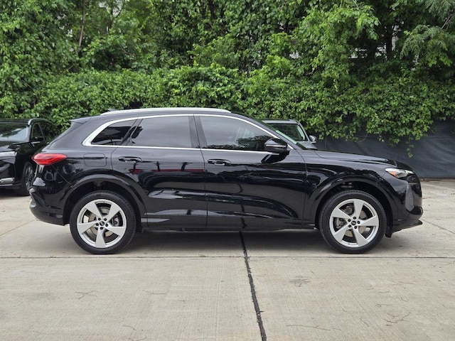 2025 Audi Q5 Premium Plus - Photo 7