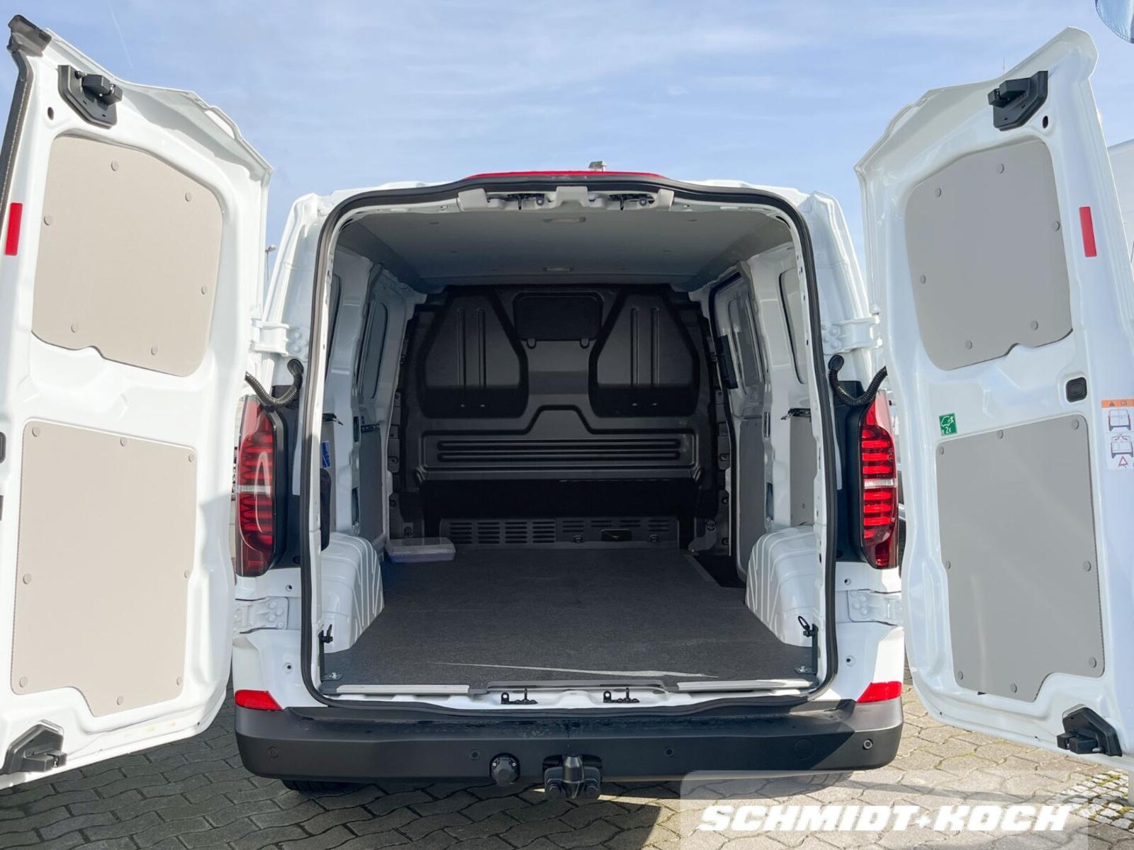 Volkswagen Transporter Kasten kurzer Radstand – Bild 11