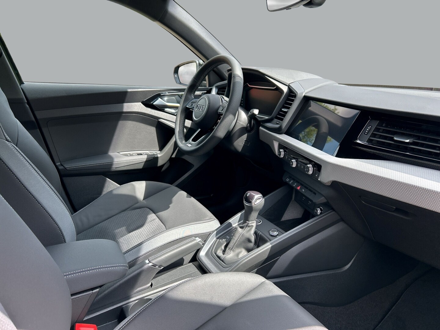 Image about Audi A1 Sportback S line 40 TFSI S tronic