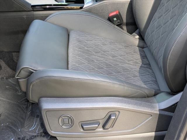 2025 Audi SQ5