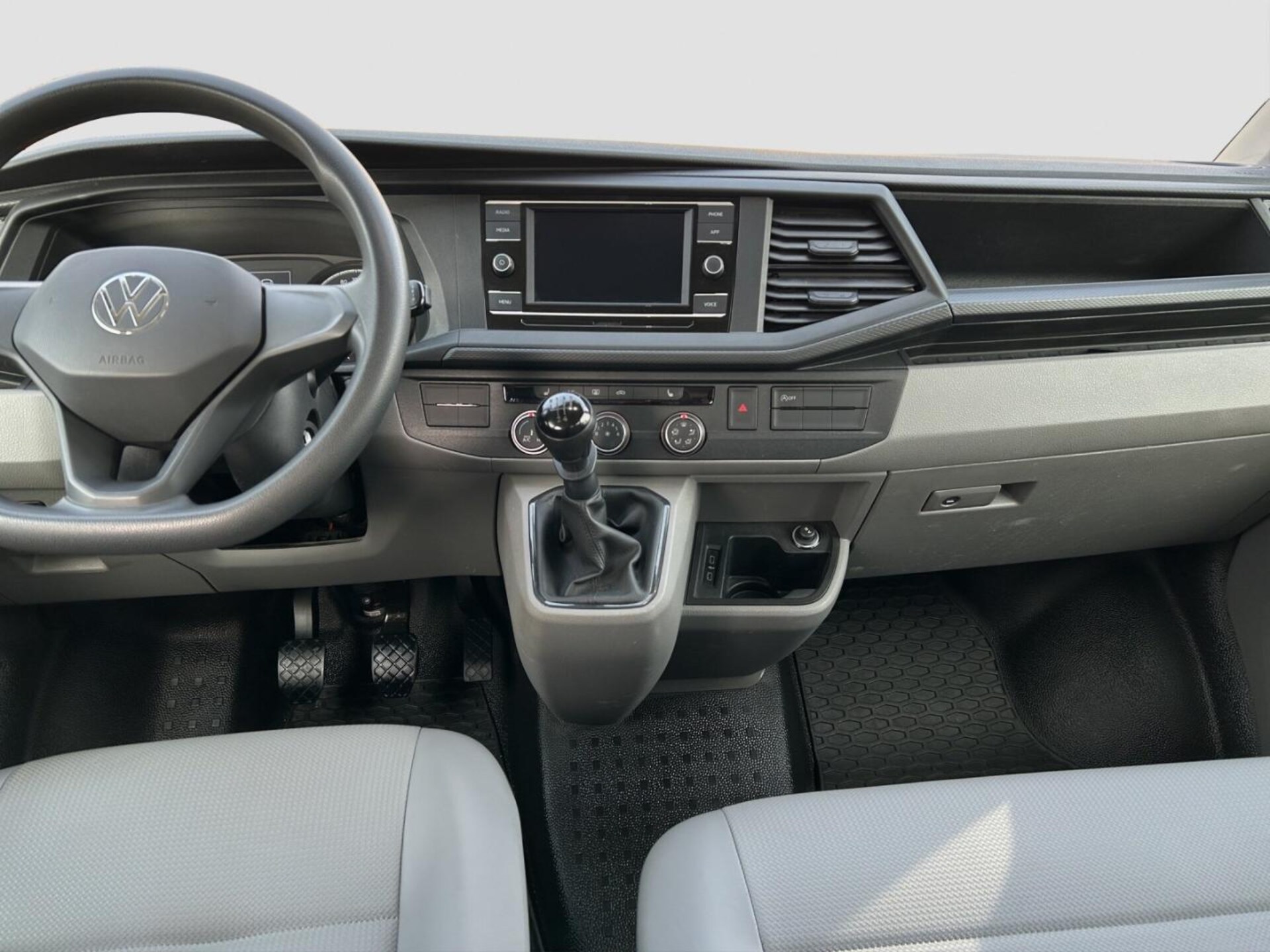 Volkswagen T6.1 Transporter Pritschenwagen Doppelkabine