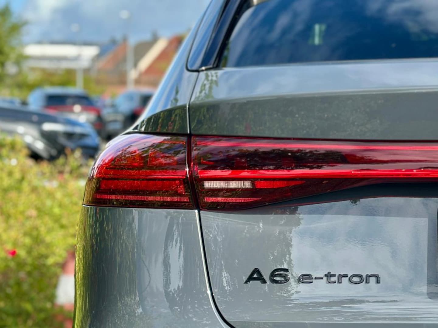 Bild über Audi A6 Avant e-tron S line business e-tron performance 270 kW - für weitere Informationen kontaktieren Sie den Audi Partner