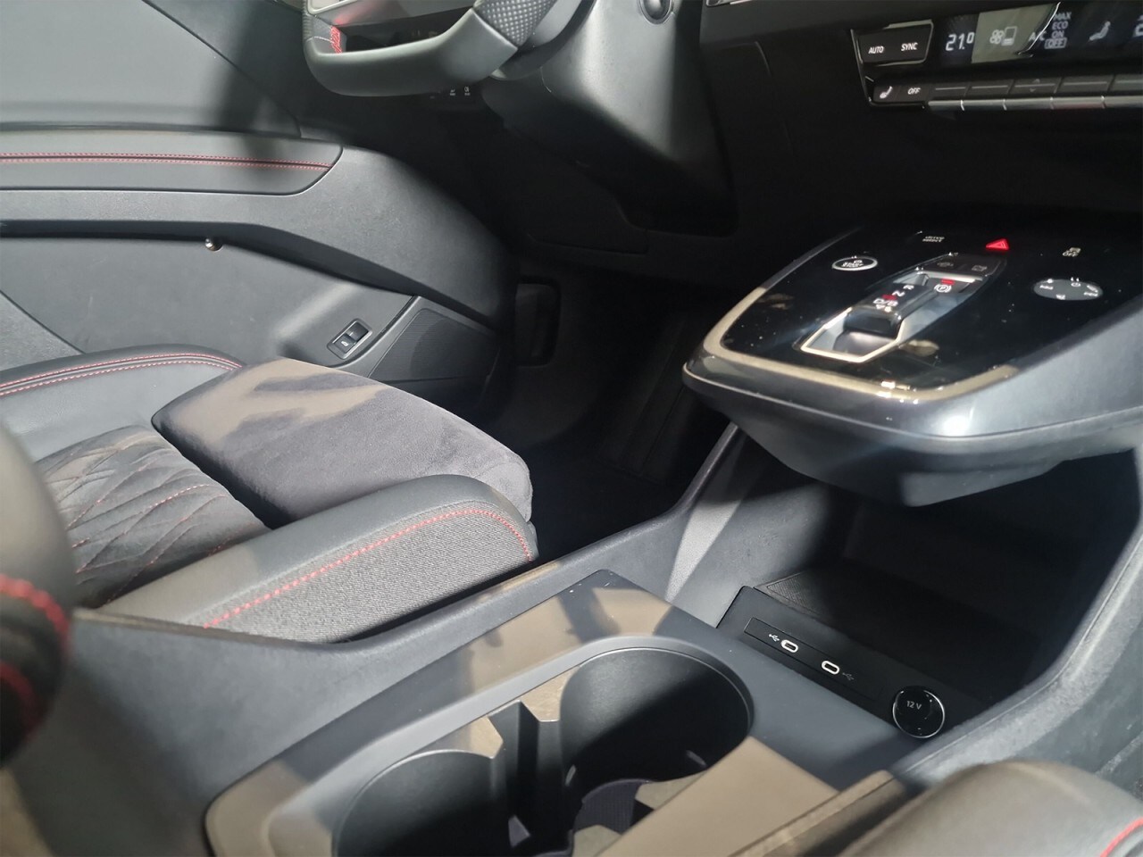 Image about Audi Q4 Sportback e-tron 45 e-tron quattro