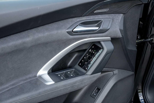 2026 Audi SQ5 Premium Plus - Photo 10