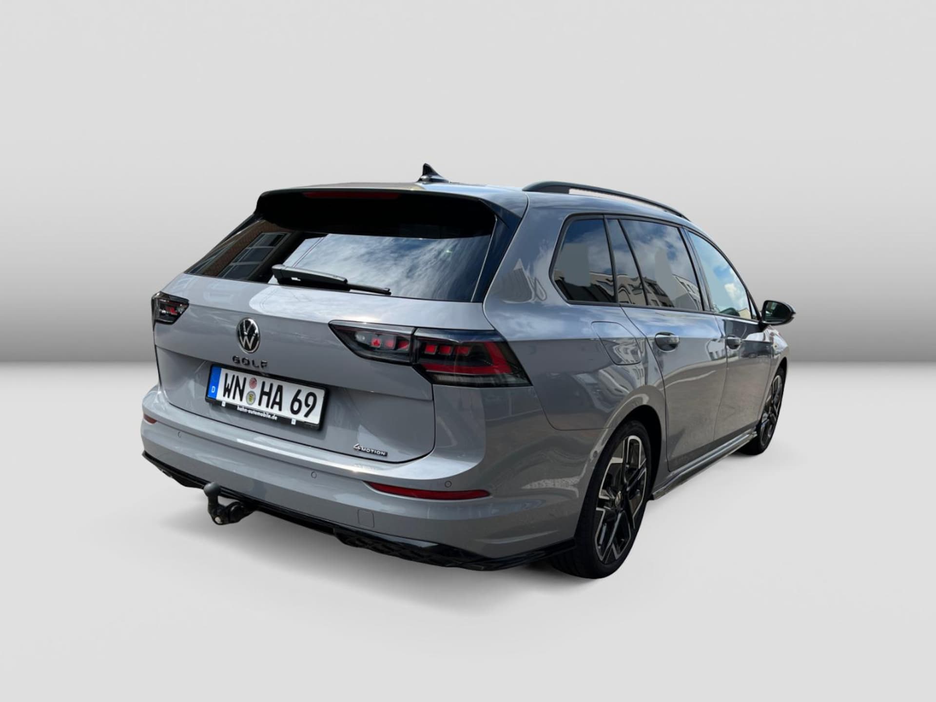 Volkswagen Golf Variant R-Line