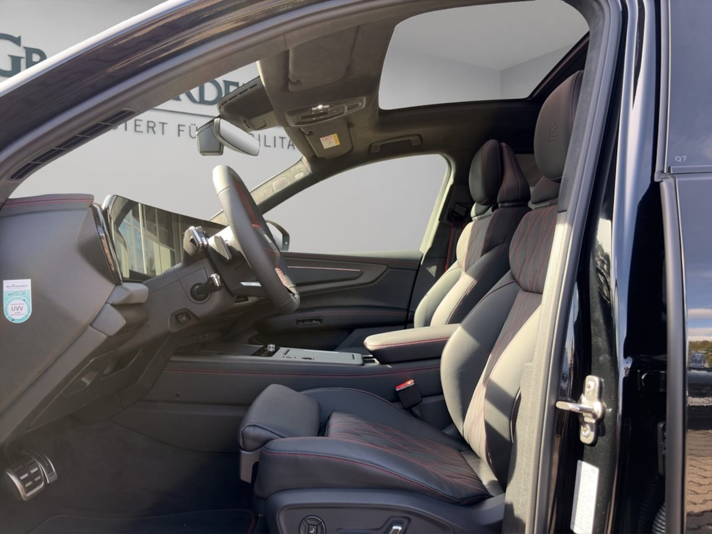 Bild über Audi Q7 SUV TDI quattro 220 kW tiptronic - für weitere Informationen kontaktieren Sie den Audi Partner