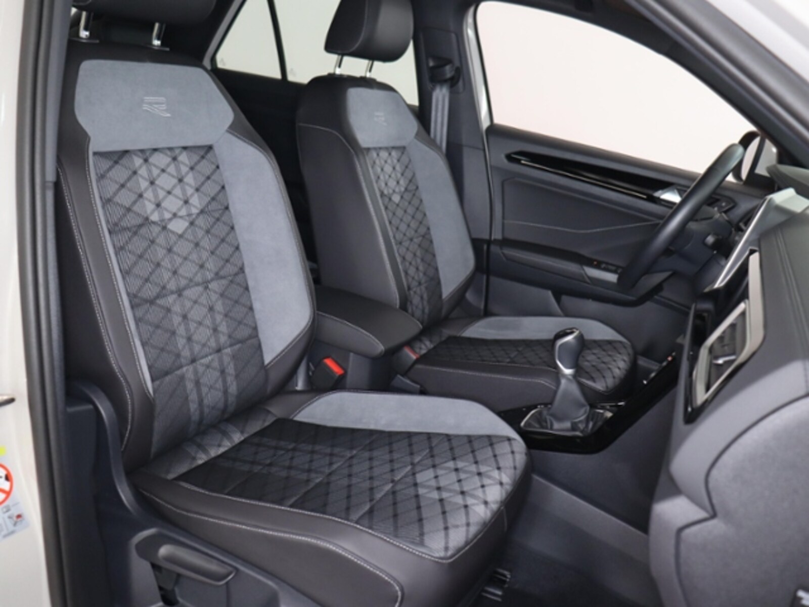 Volkswagen T-Roc – Bild 14