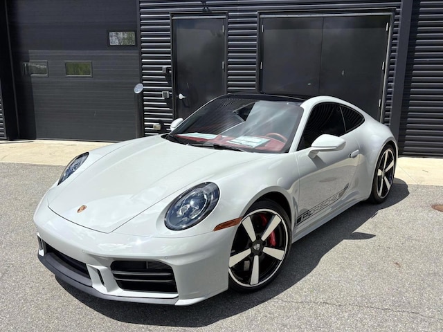 2025 Porsche