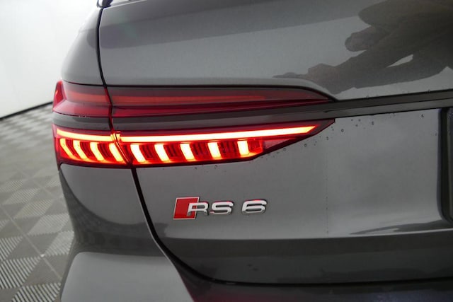 2022 Audi RS6 Avant
