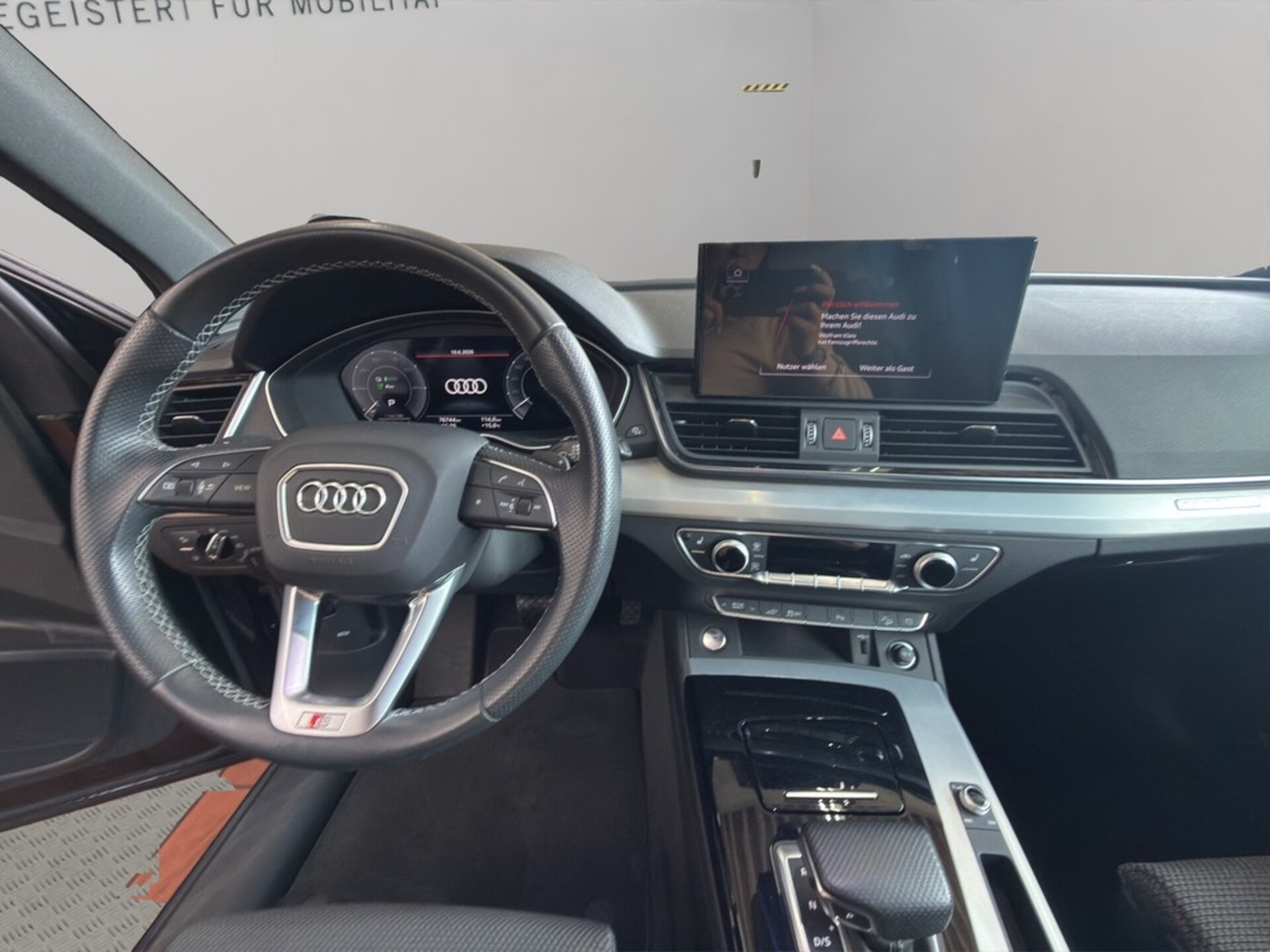 Audi Q5 TFSI e S line