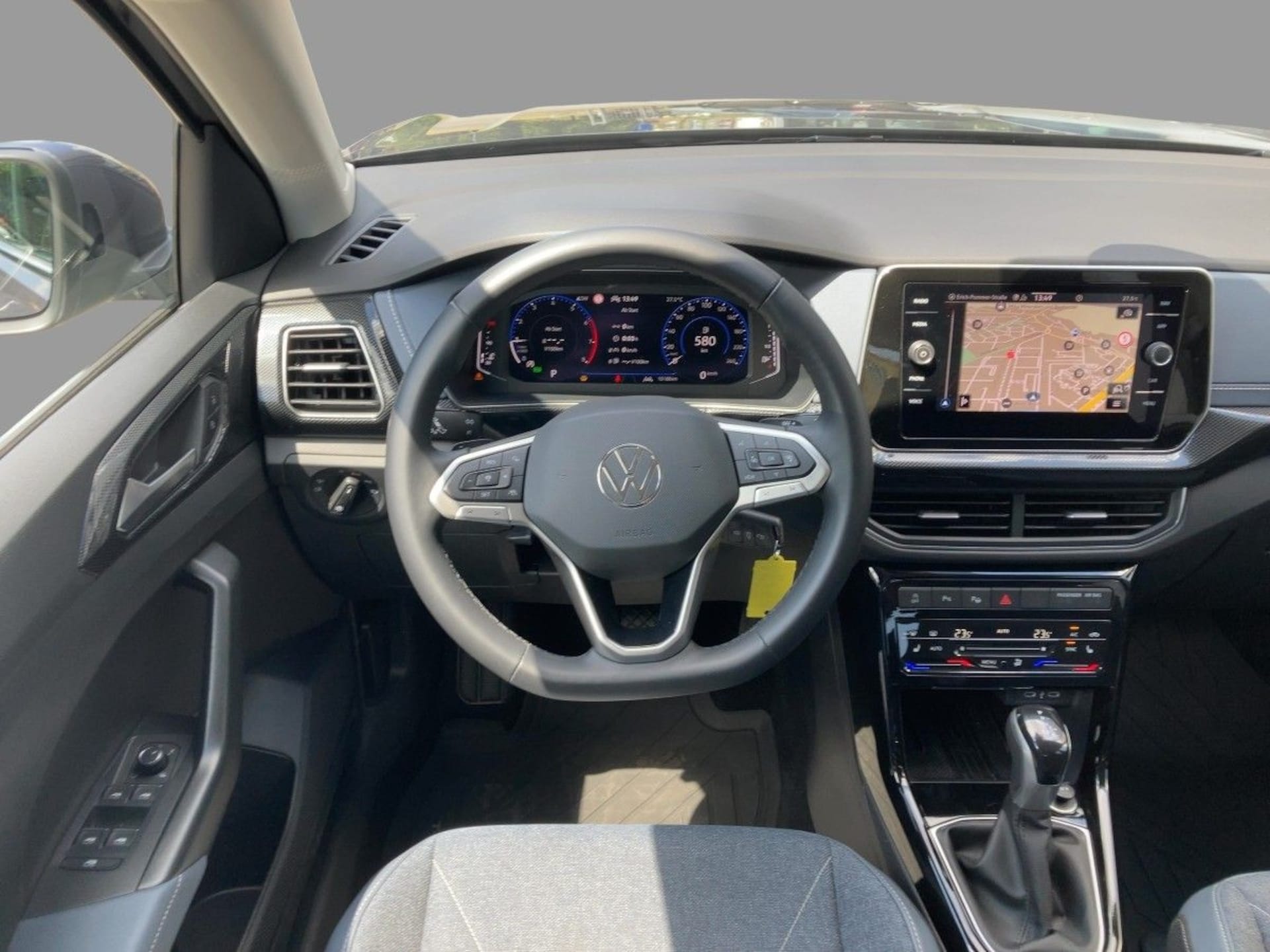Volkswagen T-Cross Style