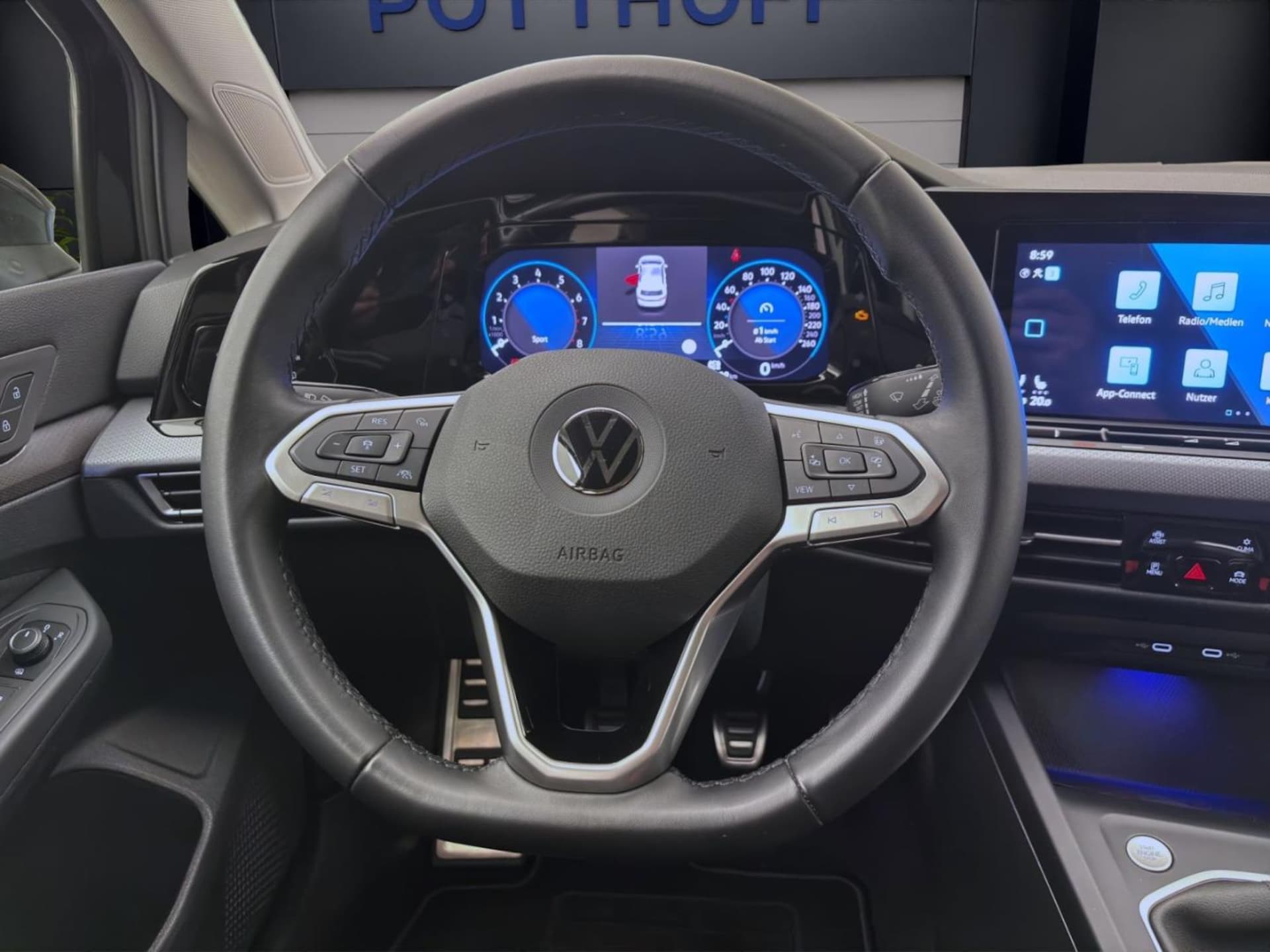 Volkswagen Golf Active
