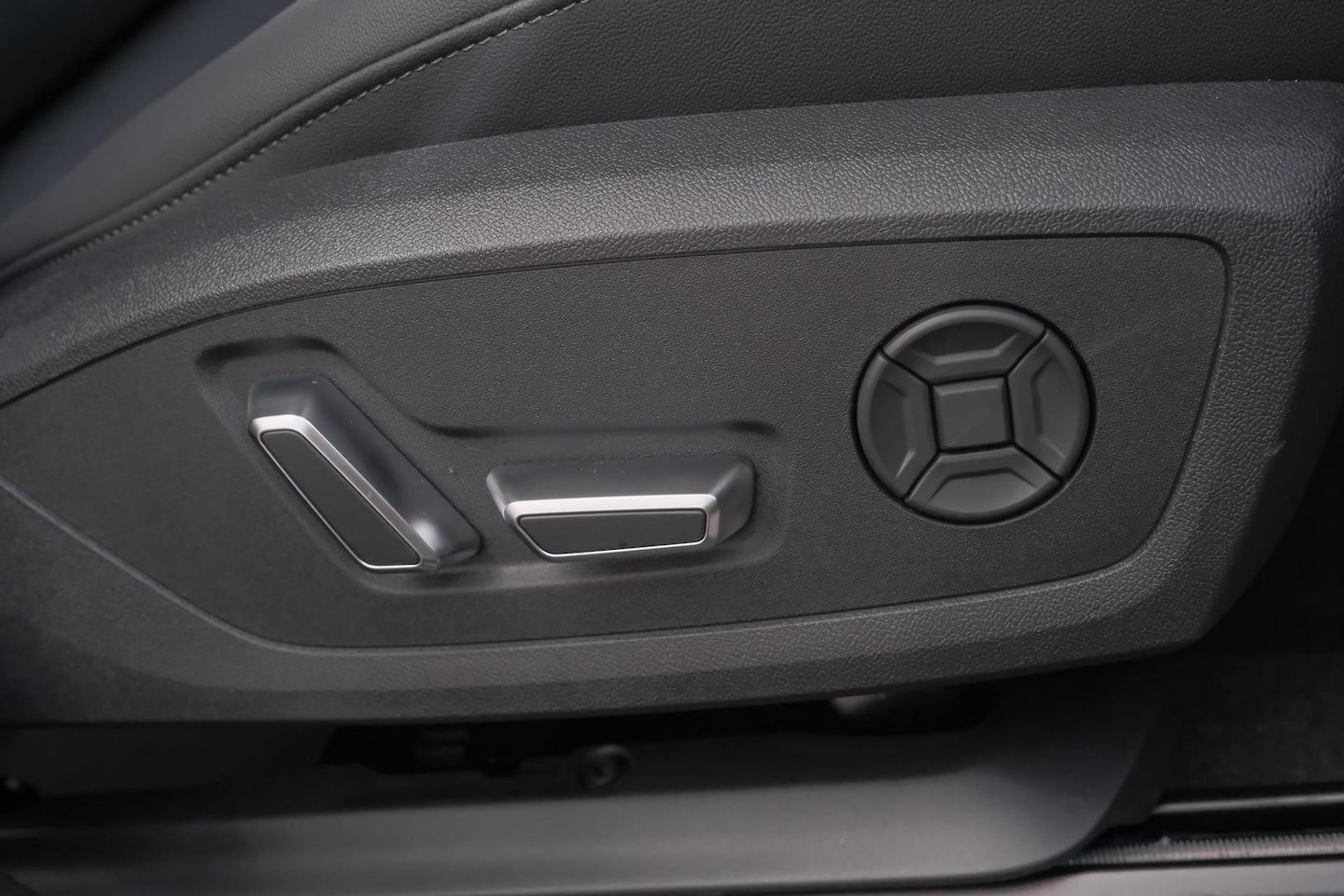 Image about Audi Q3 SUV TFSI quattro 150 kW launch edition