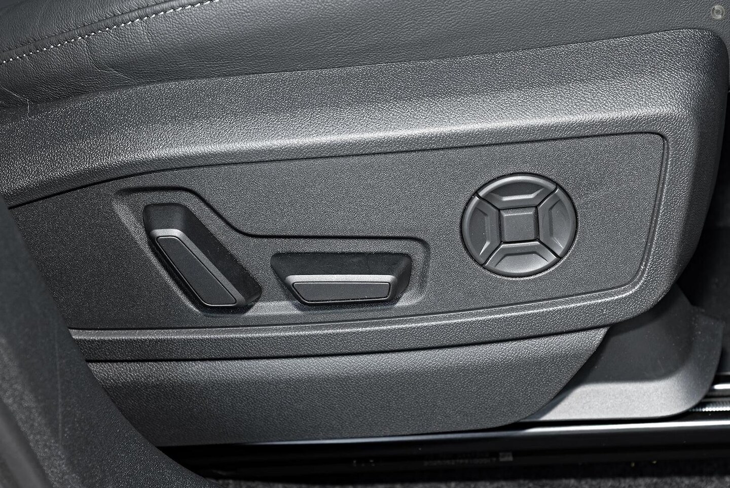 Image about Audi Q5 Sportback TFSI 150 kW
