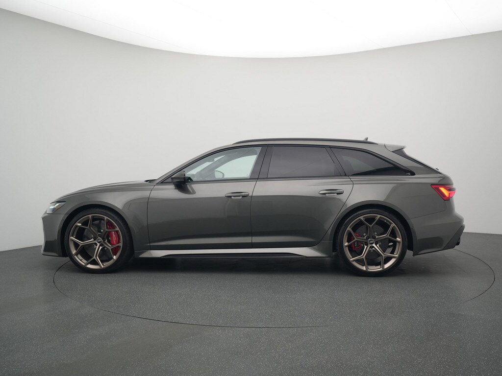 Image about Audi RS 6 Avant performance quattro tiptronic