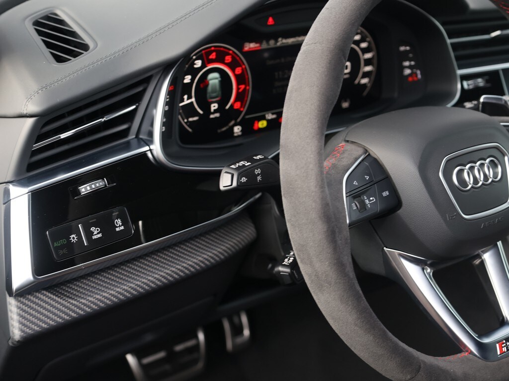 Audi RS Q8 SUV performance