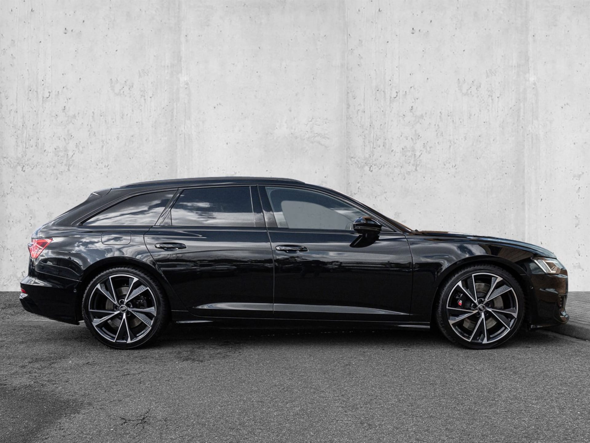 Audi S6 Avant