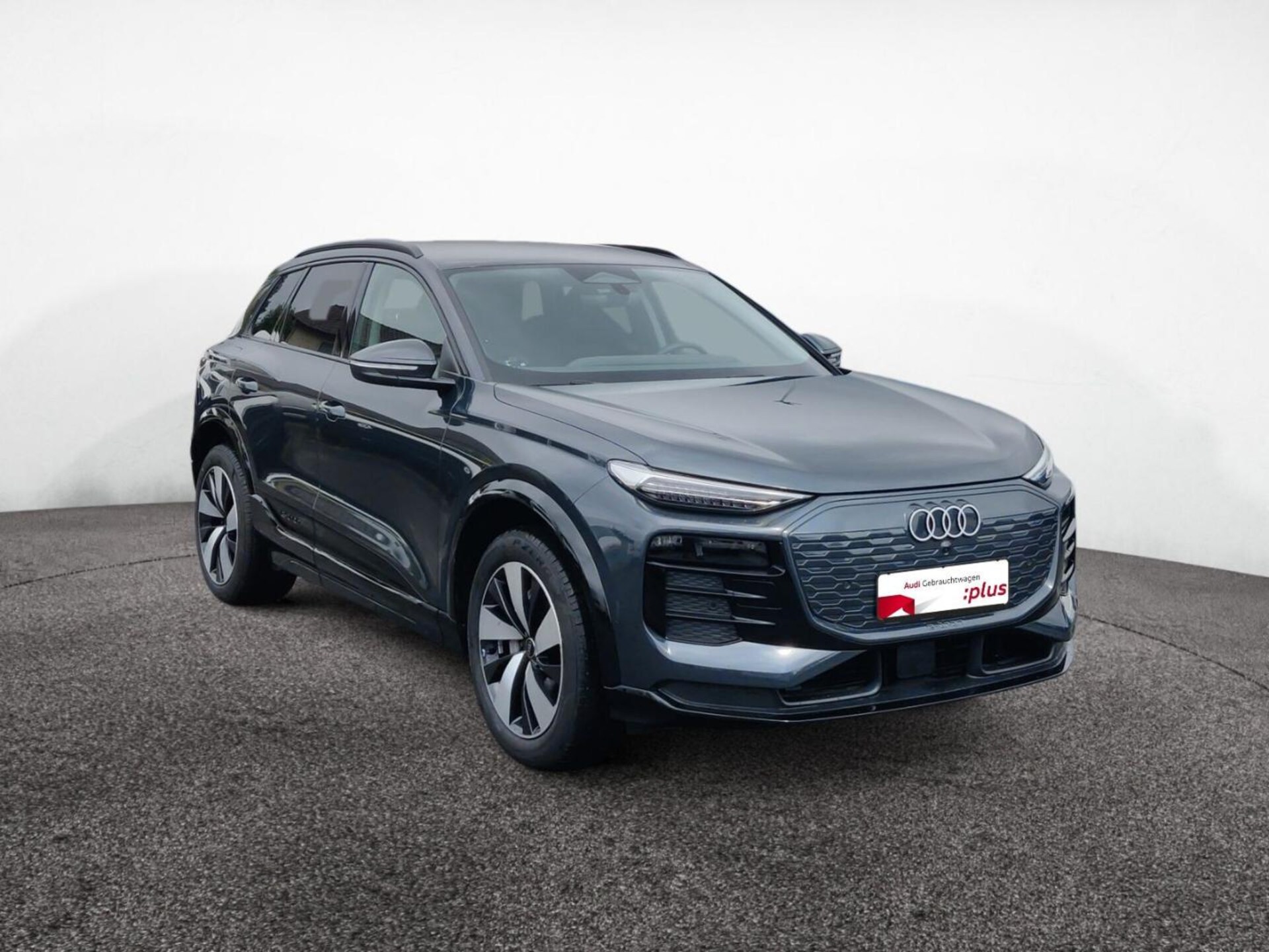 Audi Q6 SUV e-tron