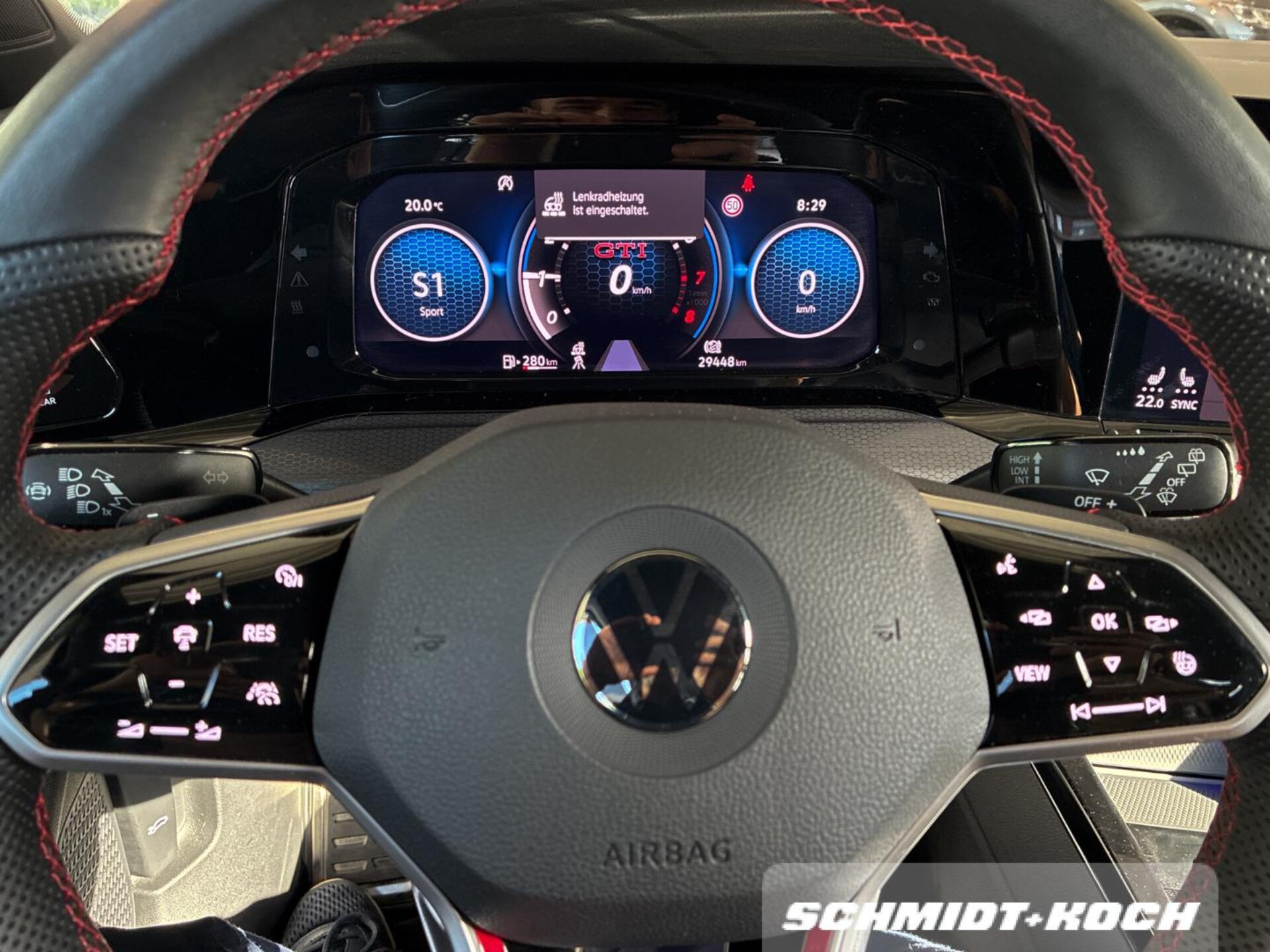 Volkswagen Golf GTI