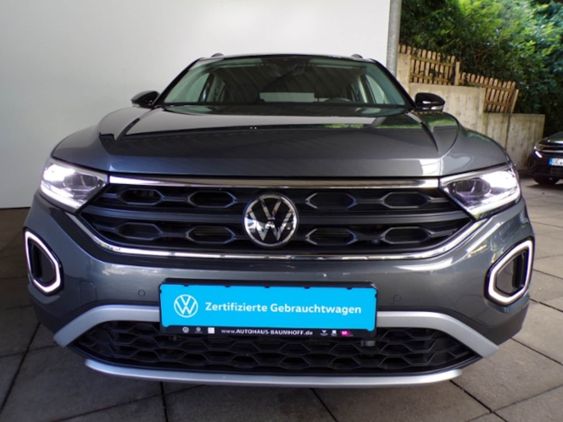 Volkswagen T-Roc Life