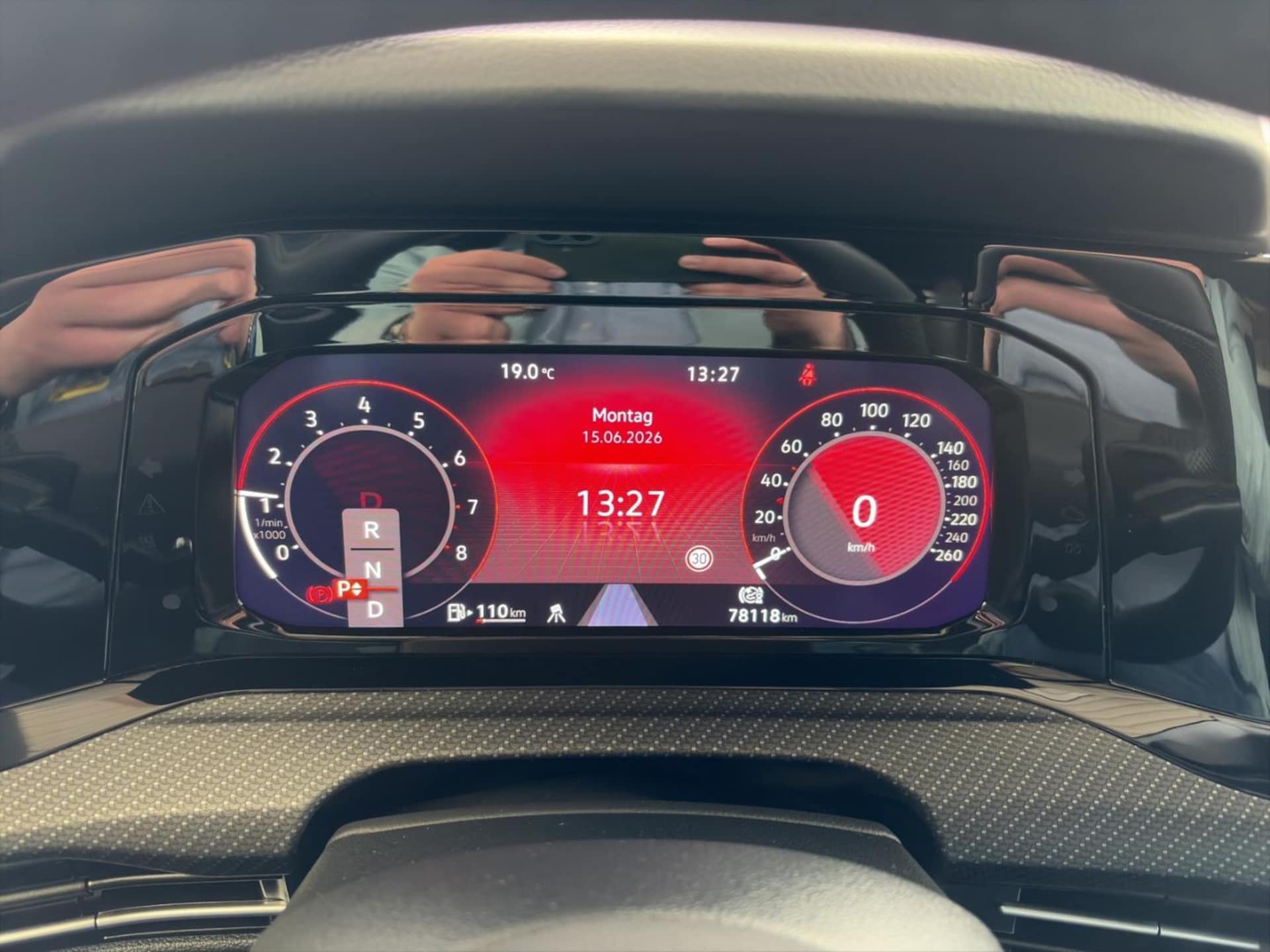 Volkswagen Golf R-Line