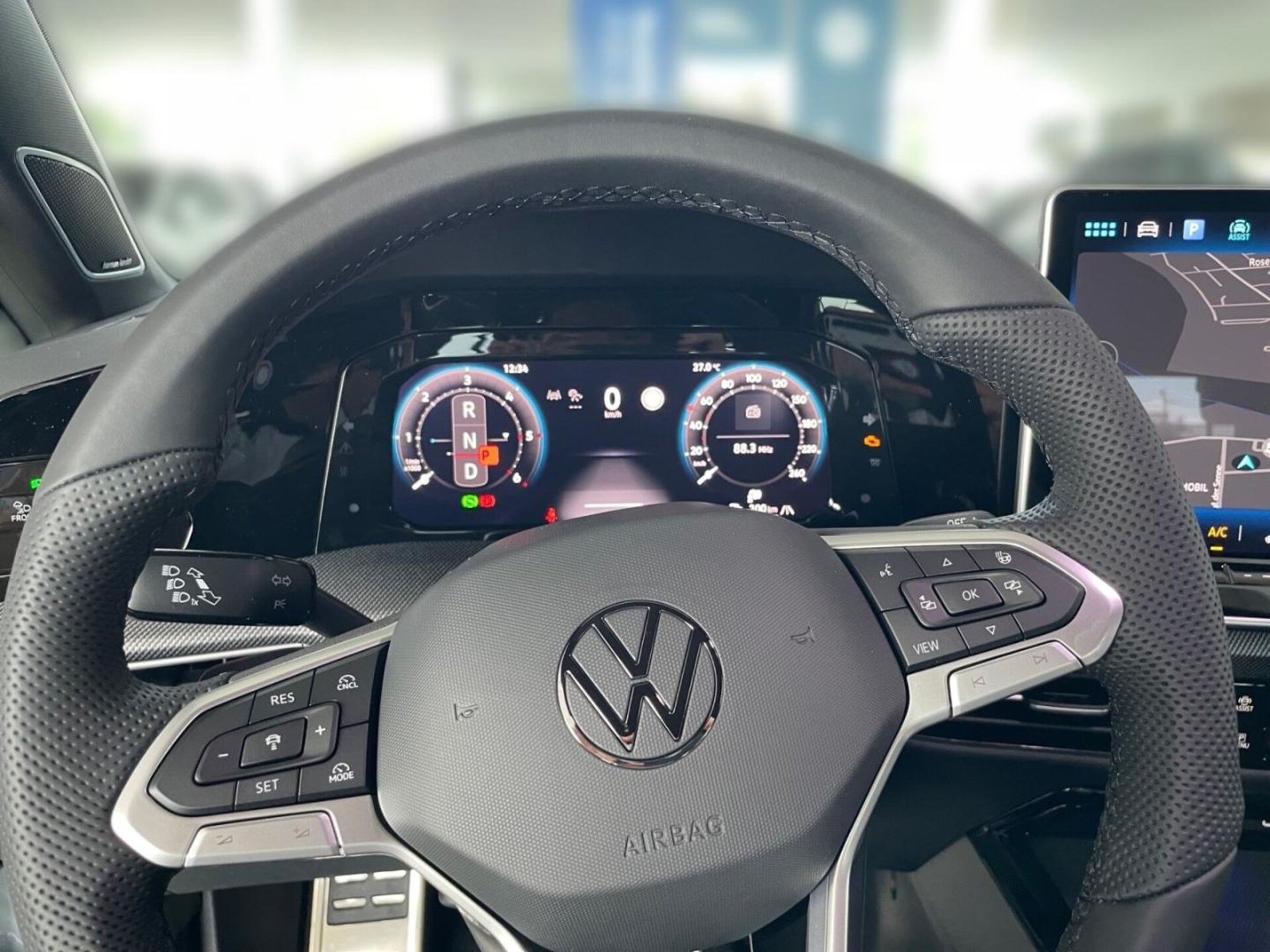 Volkswagen Golf Variant R-Line