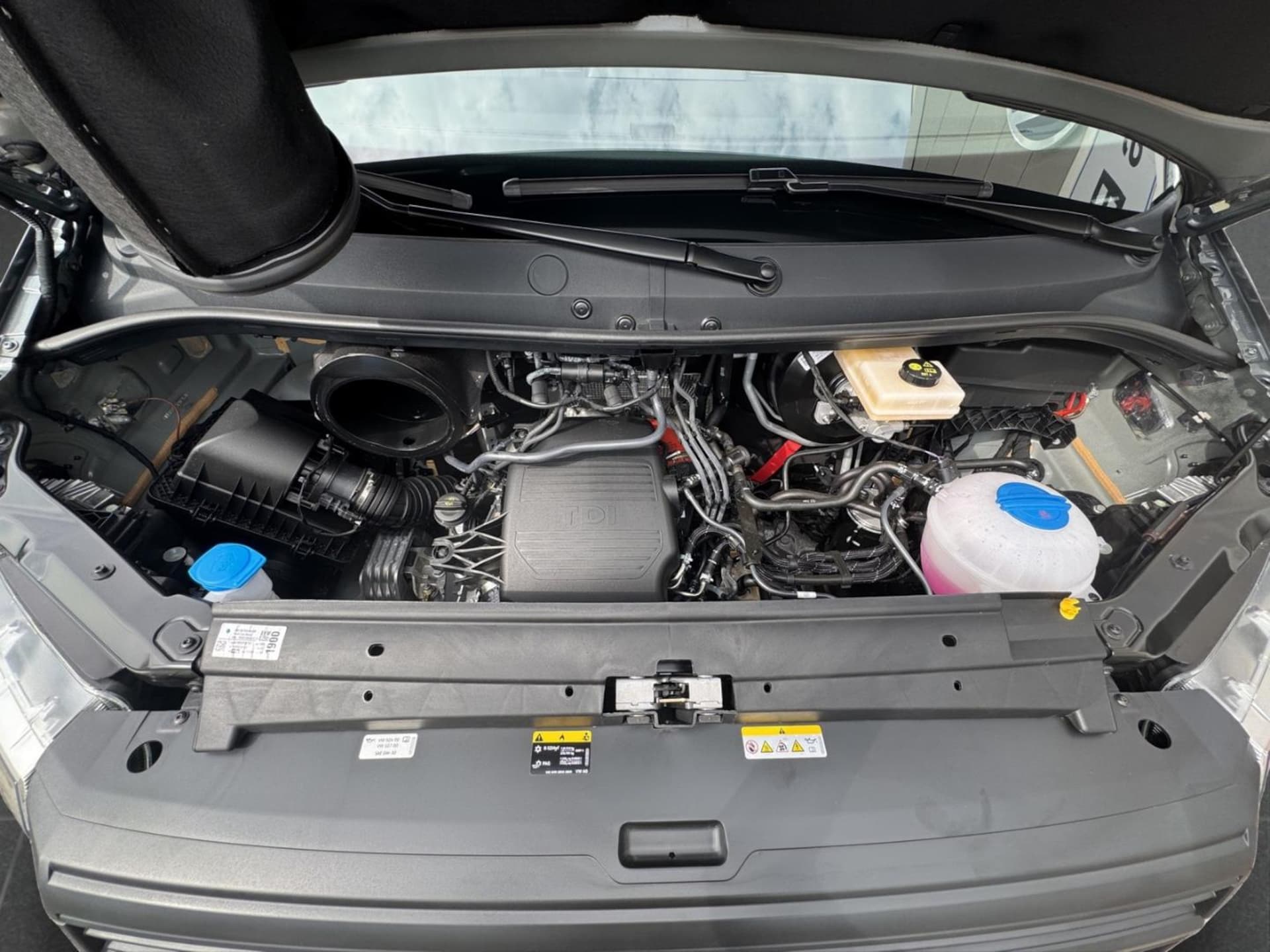 Volkswagen Crafter Kasten mittlerer Radstand