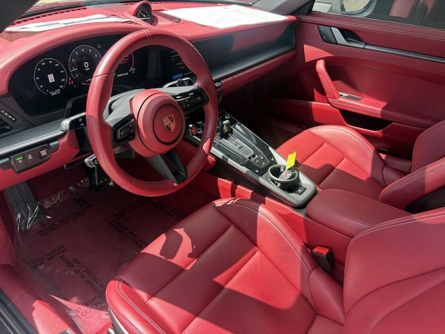 2025 Porsche